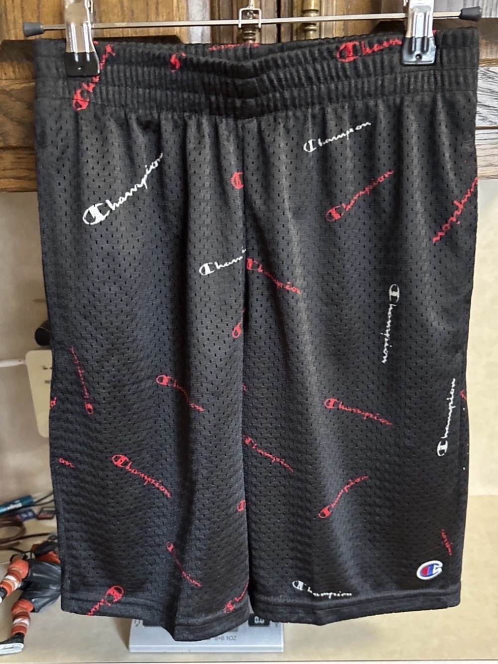 Champion Red White Black All Print 2 Pocket Mesh Shorts Size Youth Medium